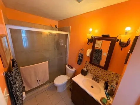 743 W 55th Place Hialeah FL 33012