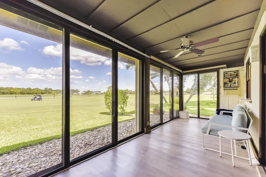 13355 Touchstone Place Palm Beach Gardens FL 33418