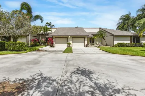 13355 Touchstone Place Palm Beach Gardens FL 33418