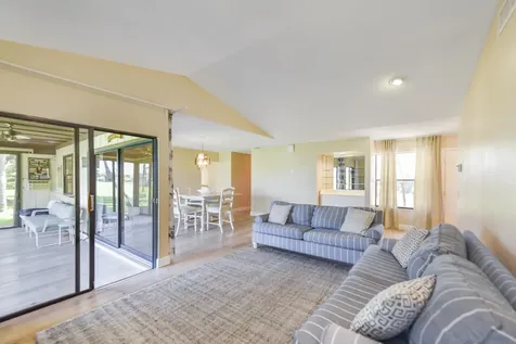 13355 Touchstone Place Palm Beach Gardens FL 33418