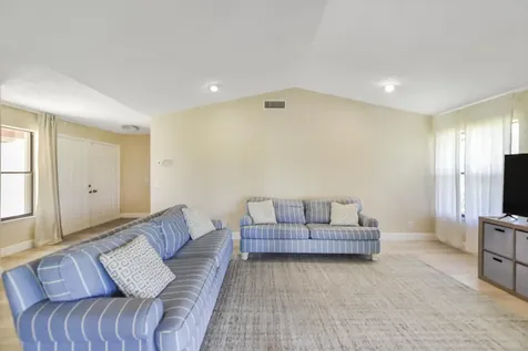 13355 Touchstone Place Palm Beach Gardens FL 33418
