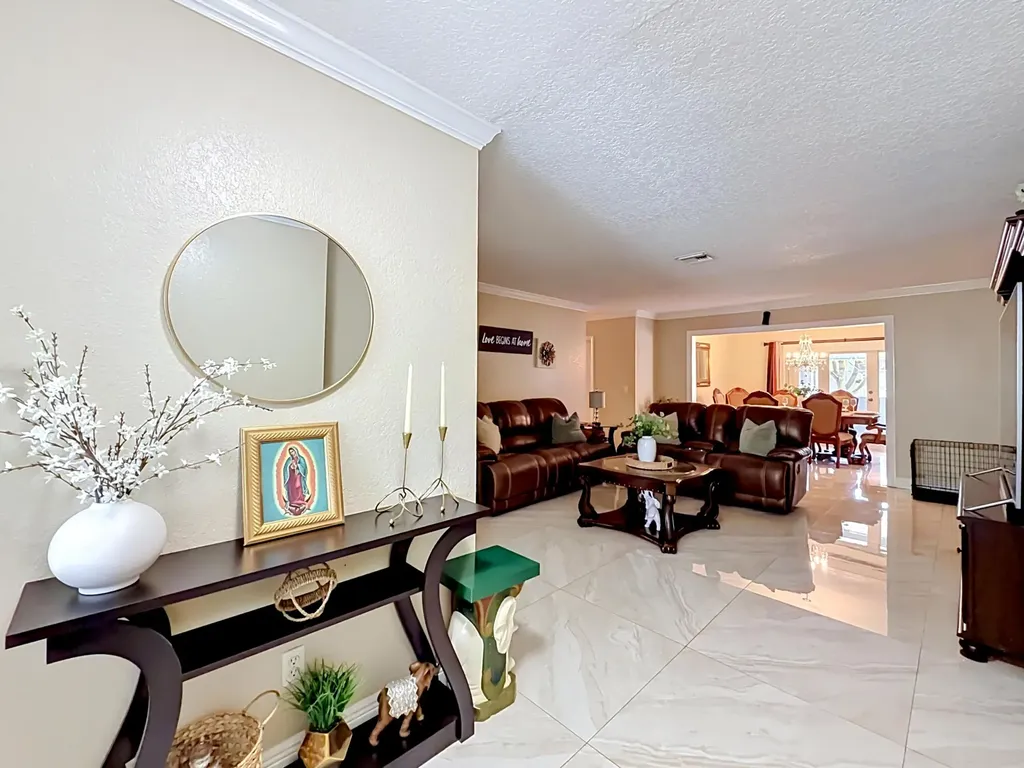 3119 Indian Trail Lake Worth FL 33462