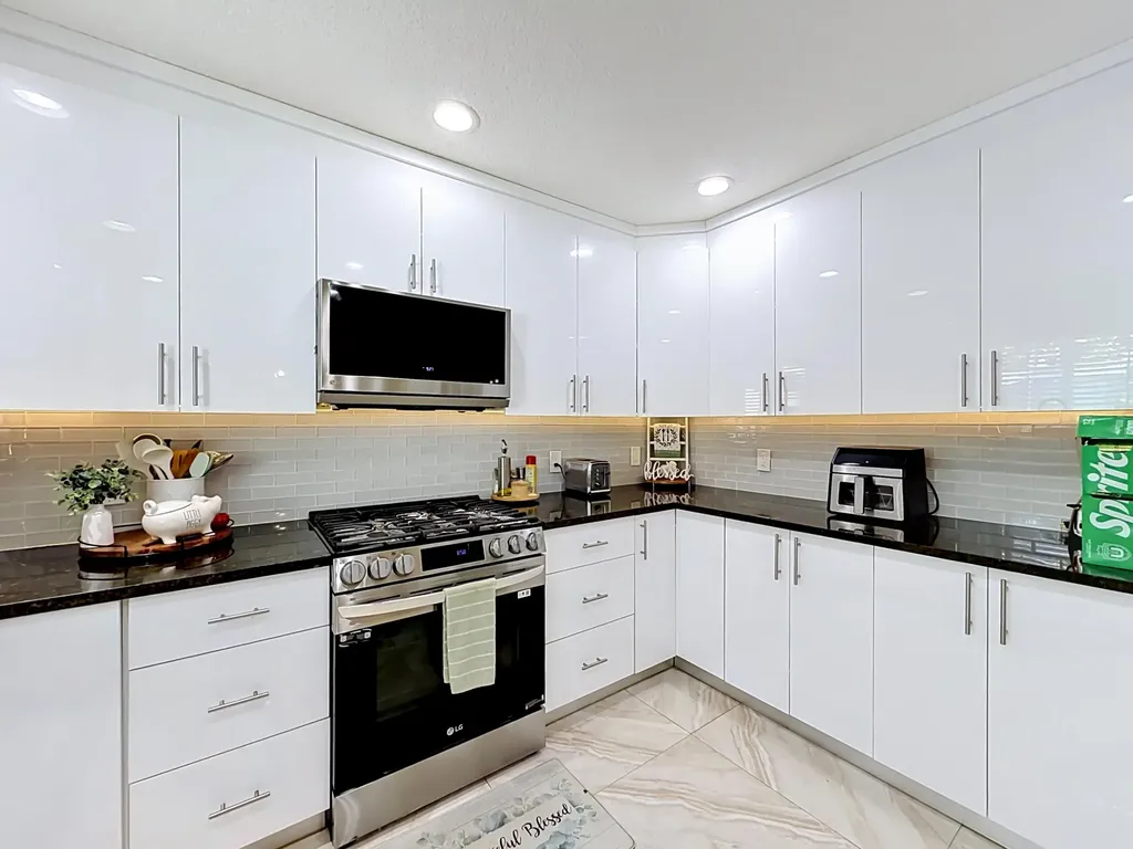 3119 Indian Trail Lake Worth FL 33462