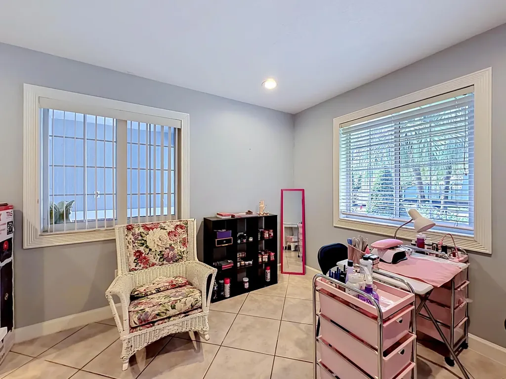 3119 Indian Trail Lake Worth FL 33462