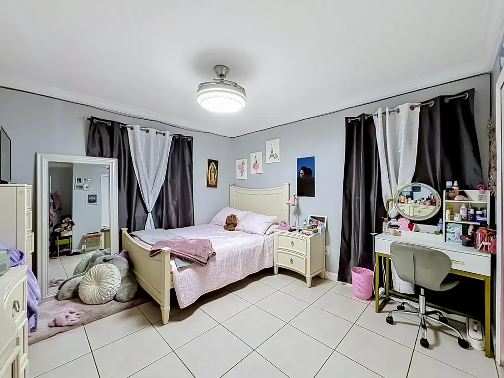 3119 Indian Trail Lake Worth FL 33462