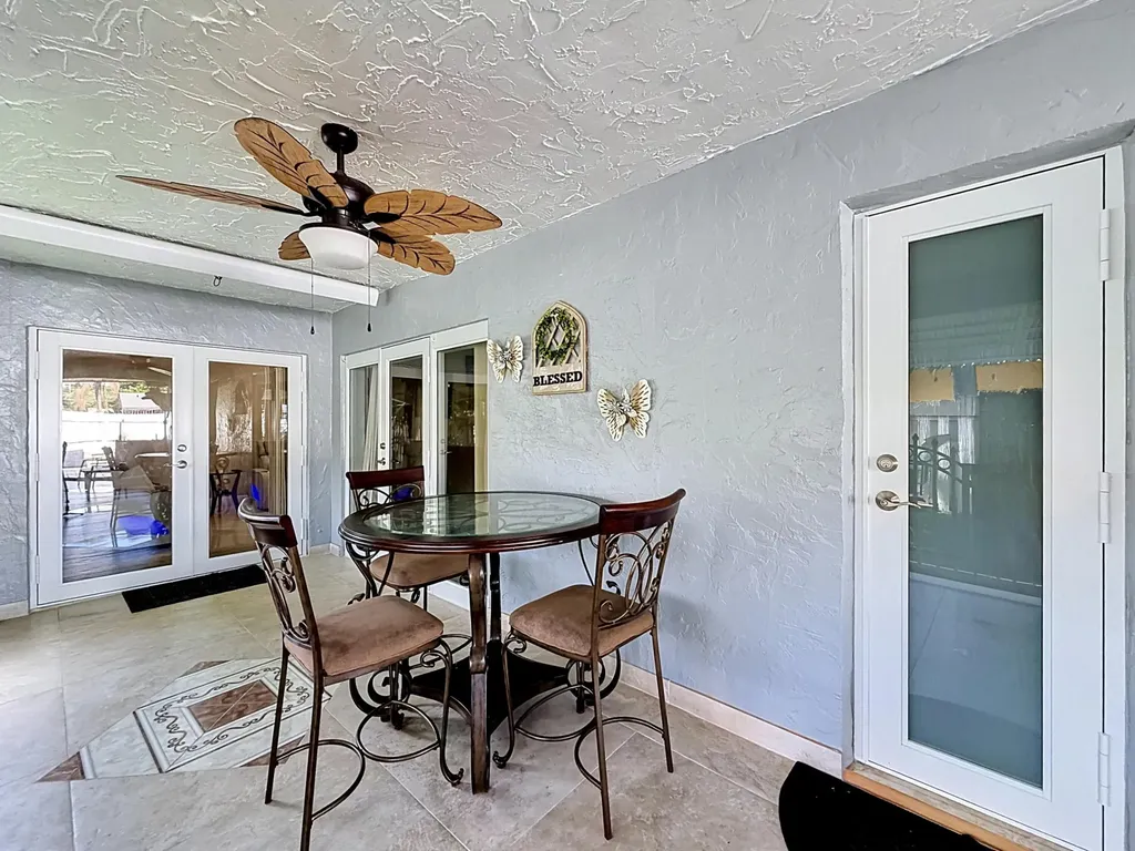 3119 Indian Trail Lake Worth FL 33462