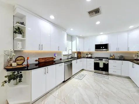 3119 Indian Trail Lake Worth FL 33462