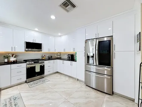 3119 Indian Trail Lake Worth FL 33462
