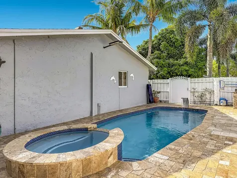 3119 Indian Trail Lake Worth FL 33462