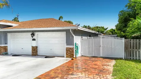3119 Indian Trail Lake Worth FL 33462
