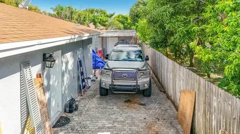 3119 Indian Trail Lake Worth FL 33462