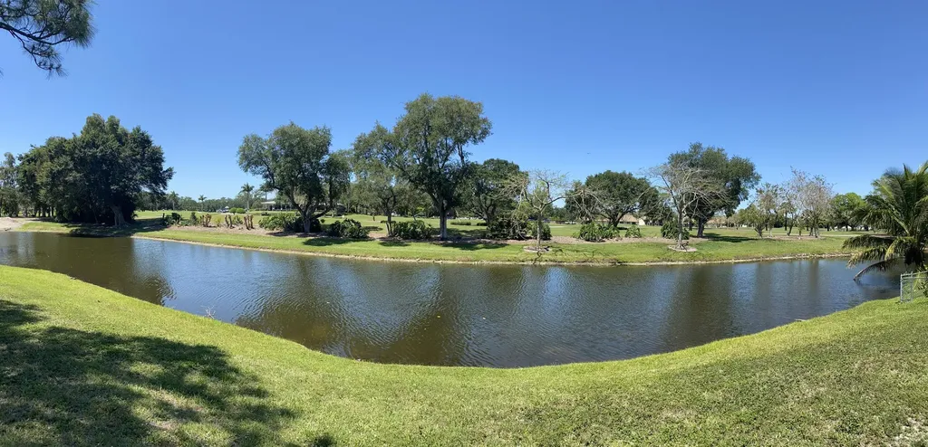 212 Trace Court Royal Palm Beach FL 33411