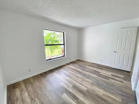 212 Trace Court Royal Palm Beach FL 33411