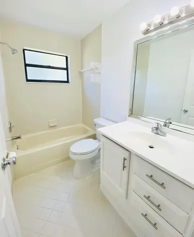212 Trace Court Royal Palm Beach FL 33411