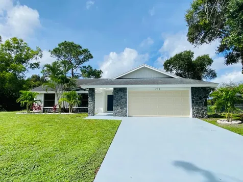 212 Trace Court Royal Palm Beach FL 33411