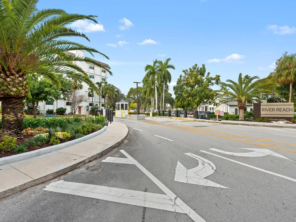900 River Reach Drive Fort Lauderdale FL 33315