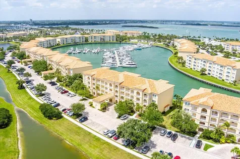 18 W Harbour Isle Drive W Fort Pierce FL 34949