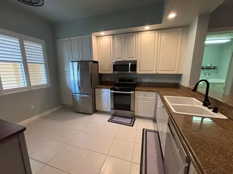 18 W Harbour Isle Drive W Fort Pierce FL 34949