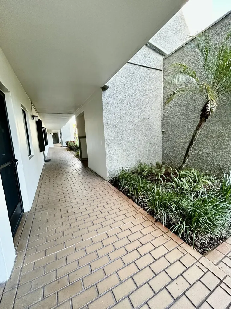 4801 Esedra Court Lake Worth FL 33467