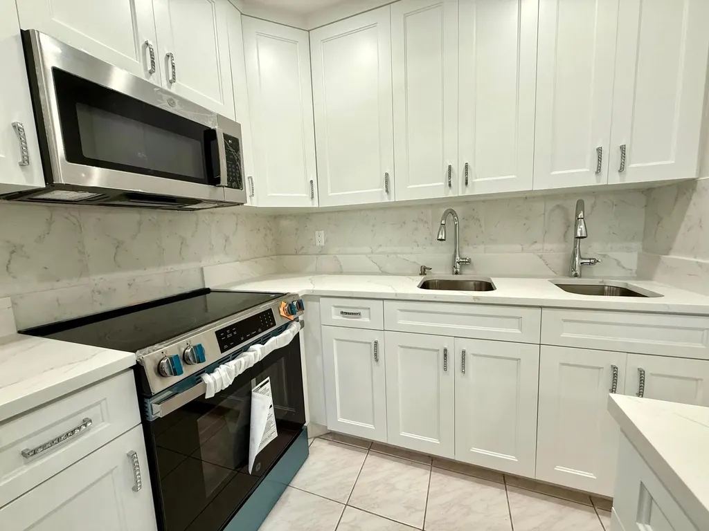 149 Hastings I West Palm Beach FL 33417