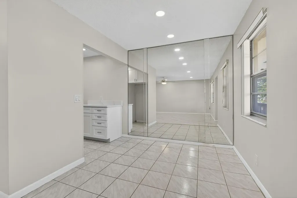 149 Hastings I West Palm Beach FL 33417