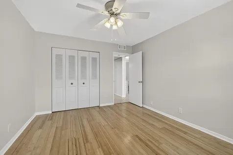 149 Hastings I West Palm Beach FL 33417