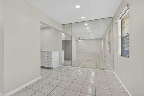 149 Hastings I West Palm Beach FL 33417