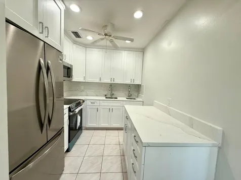 149 Hastings I West Palm Beach FL 33417