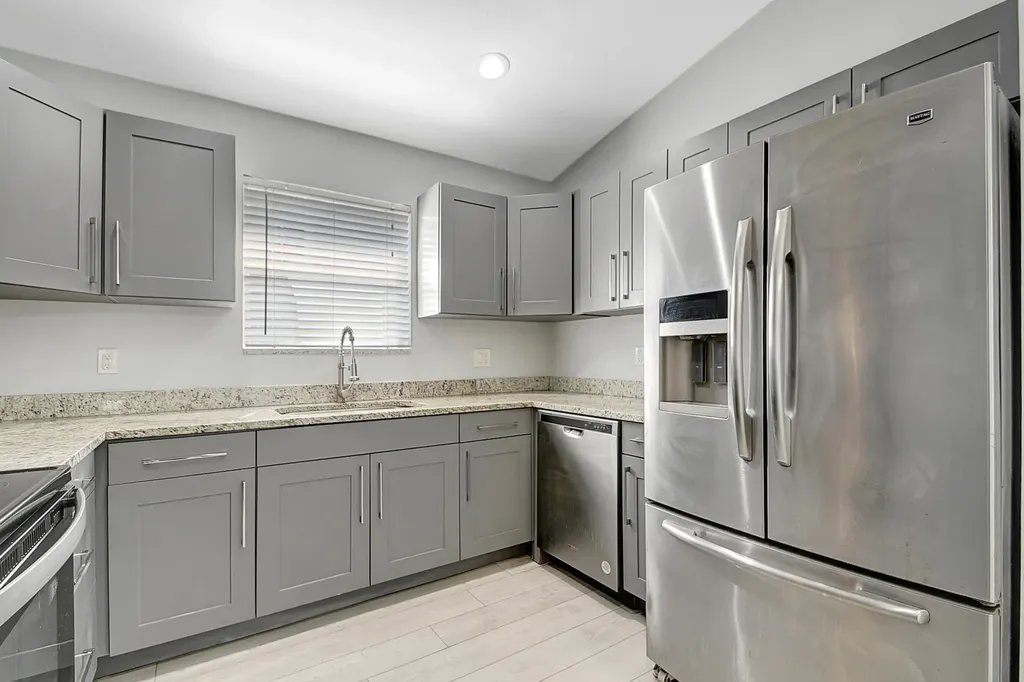 215 NW 40th Avenue Delray Beach FL 33445