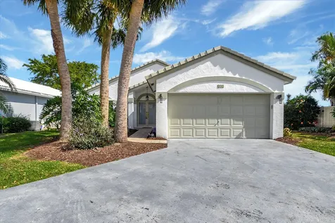 215 NW 40th Avenue Delray Beach FL 33445