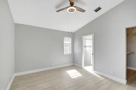 215 NW 40th Avenue Delray Beach FL 33445