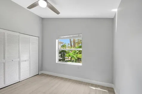 215 NW 40th Avenue Delray Beach FL 33445