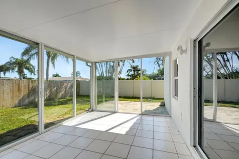 215 NW 40th Avenue Delray Beach FL 33445