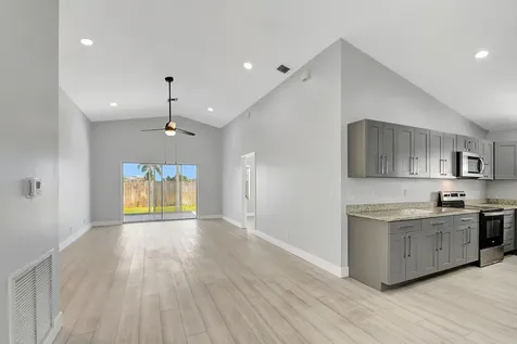 215 NW 40th Avenue Delray Beach FL 33445