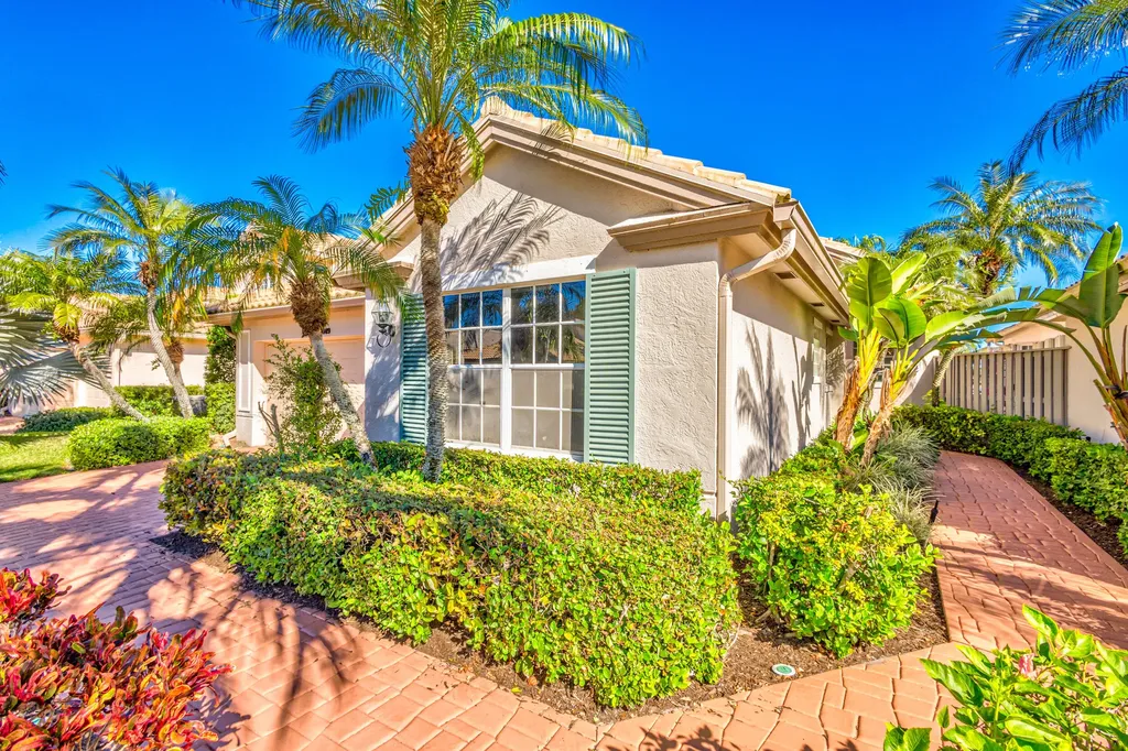 919 Augusta Pointe Drive Palm Beach Gardens FL 33418