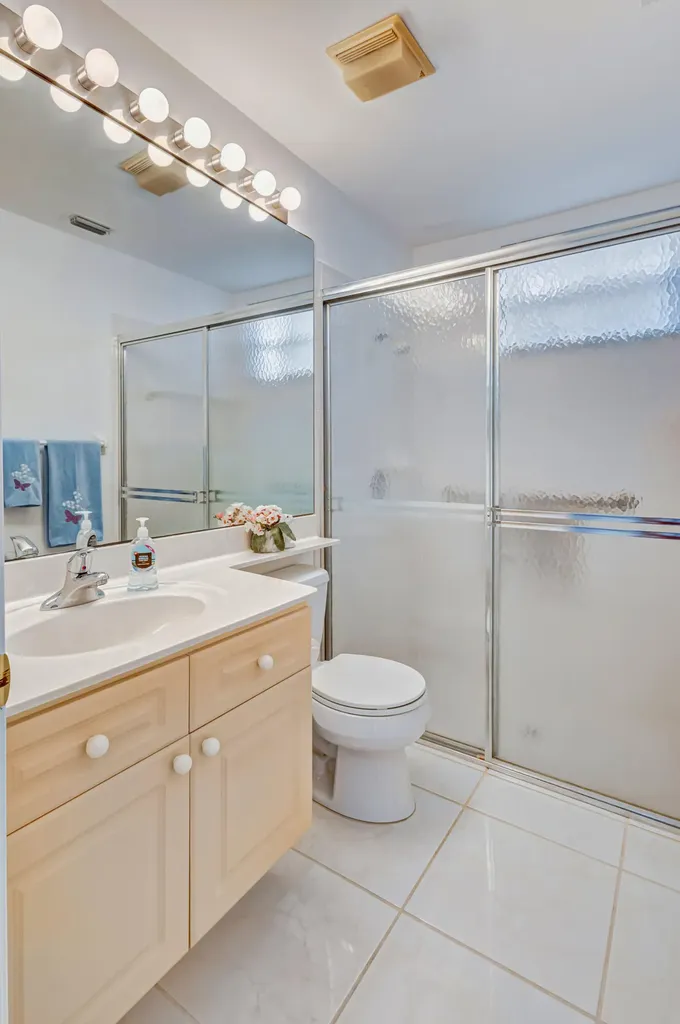 919 Augusta Pointe Drive Palm Beach Gardens FL 33418