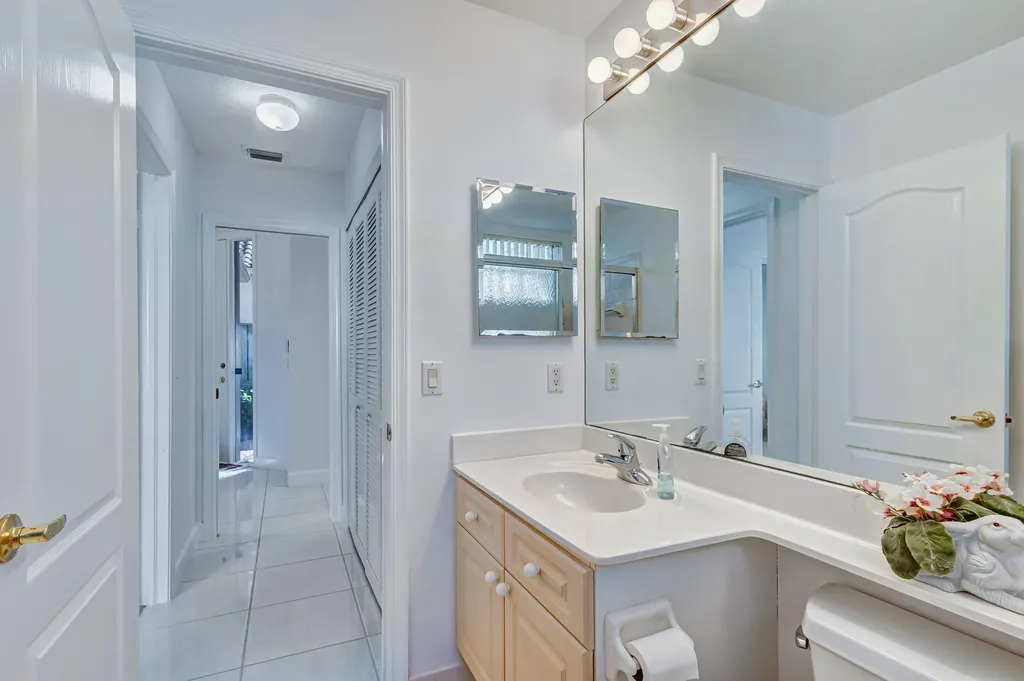 919 Augusta Pointe Drive Palm Beach Gardens FL 33418