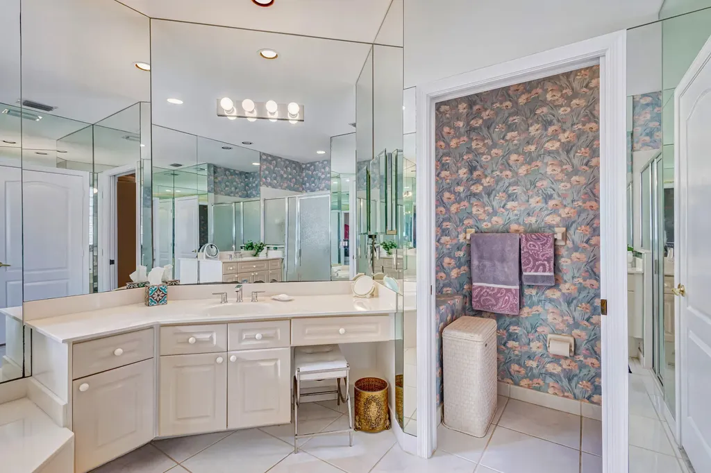 919 Augusta Pointe Drive Palm Beach Gardens FL 33418
