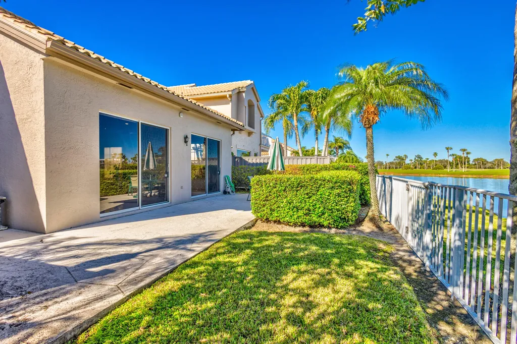 919 Augusta Pointe Drive Palm Beach Gardens FL 33418