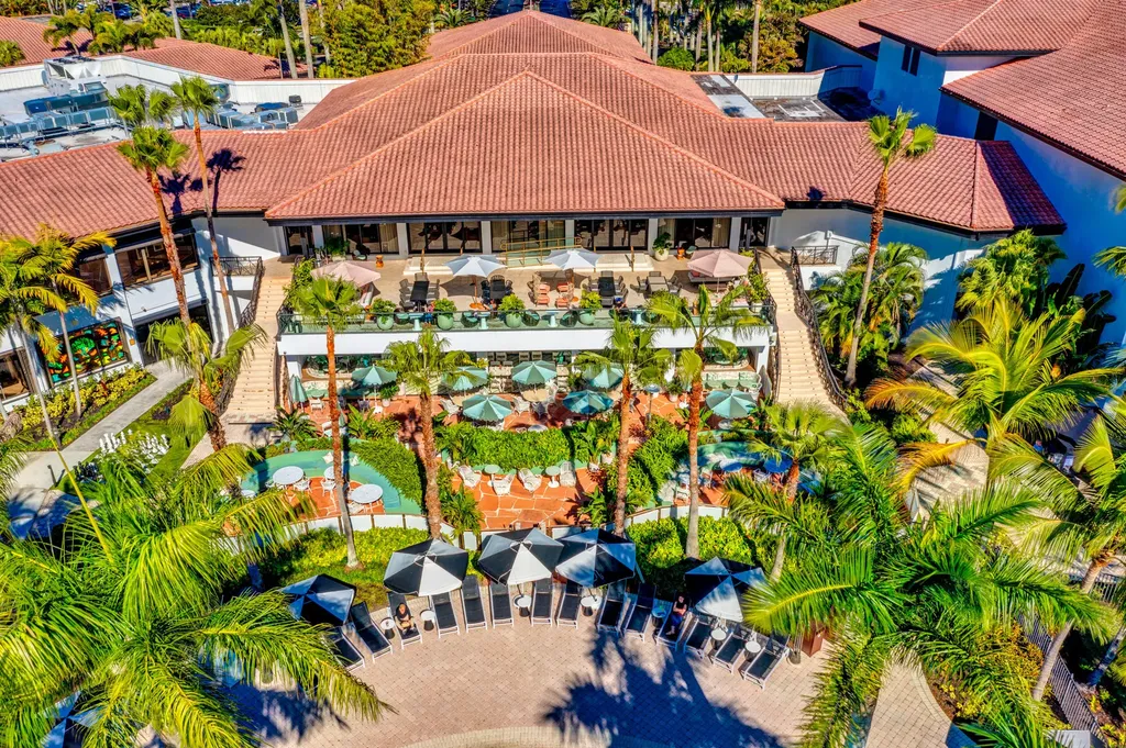 919 Augusta Pointe Drive Palm Beach Gardens FL 33418