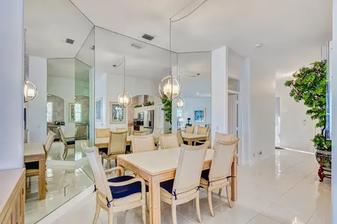 919 Augusta Pointe Drive Palm Beach Gardens FL 33418
