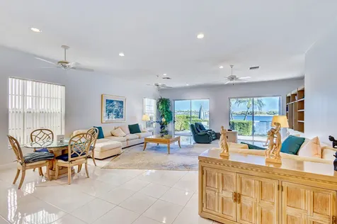 919 Augusta Pointe Drive Palm Beach Gardens FL 33418
