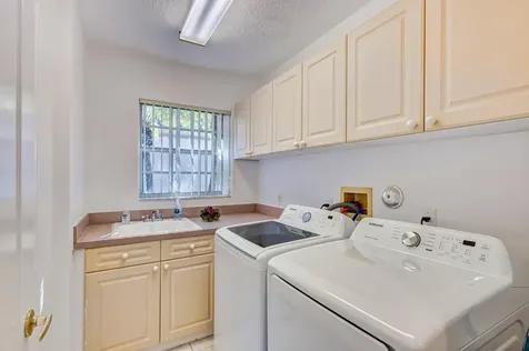 919 Augusta Pointe Drive Palm Beach Gardens FL 33418