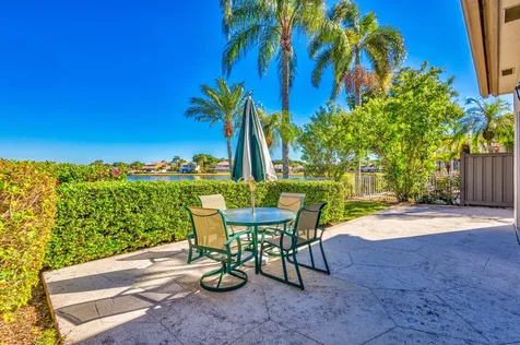 919 Augusta Pointe Drive Palm Beach Gardens FL 33418
