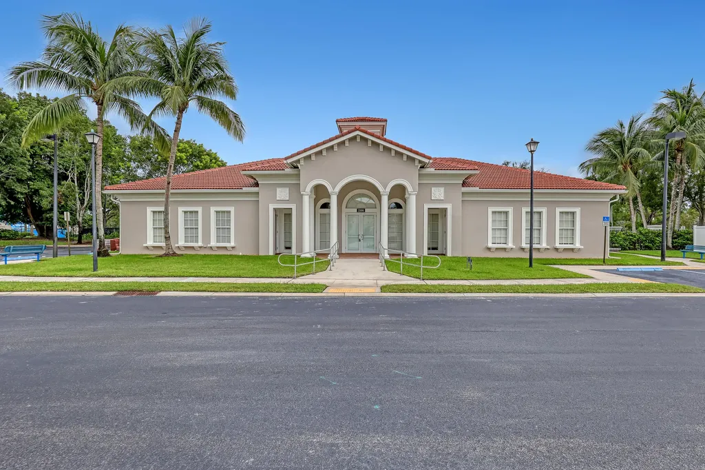 2149 Wingate Bend Wellington FL 33414