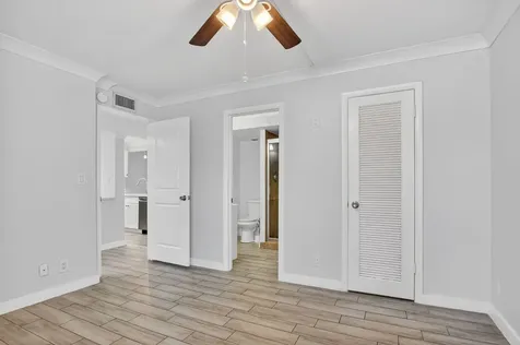 8 Royal Palm Way Boca Raton FL 33432