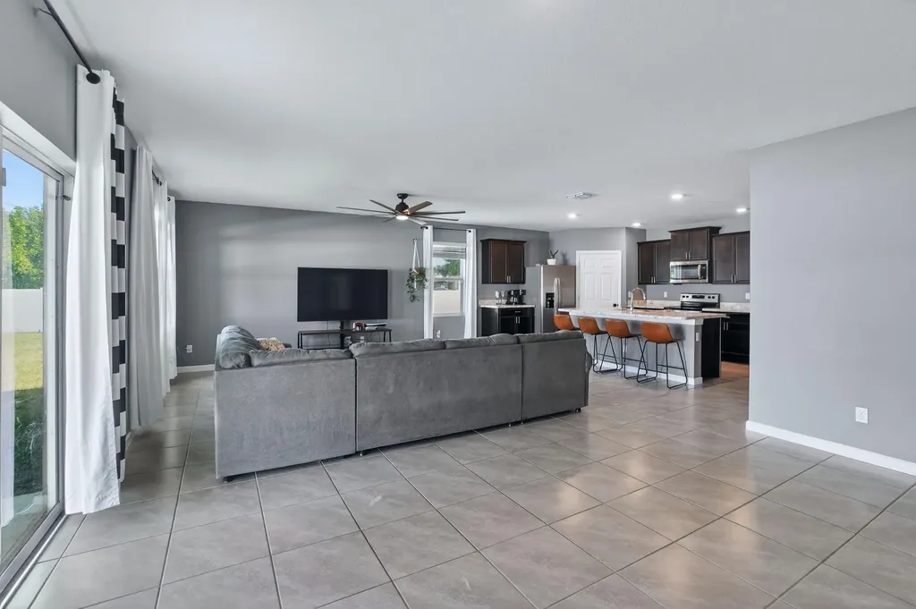 557 SW Columbus Drive Port St Lucie FL 34953