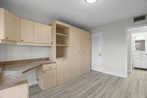 148 Hastings I West Palm Beach FL 33417