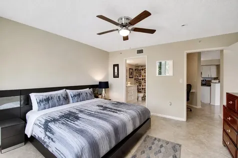 1000 Scotia Drive Hypoluxo FL 33462