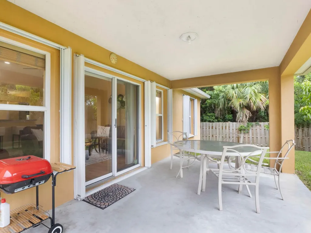 4511 NW Glazbrook Street Port St Lucie FL 34983